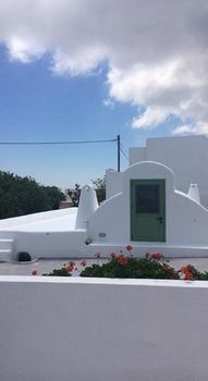 Ayoba Santorini
